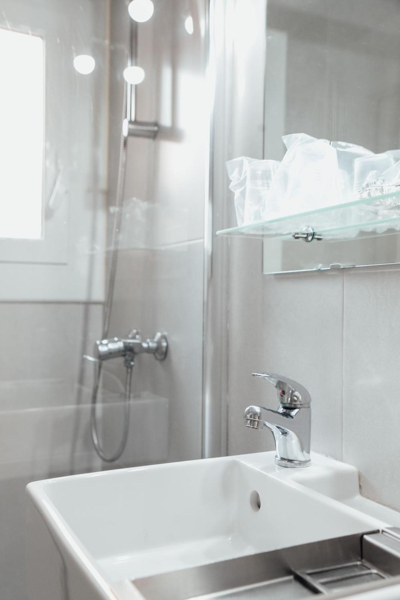 Hostal Ruta De Francia Barcelona Eksteriør billede