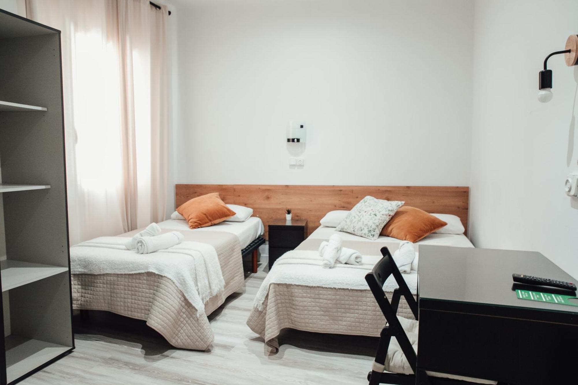 Hostal Ruta De Francia Barcelona Eksteriør billede